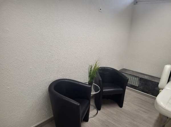 Coiffeur salon zum Verkaufen Coiffeur salon zum Verkaufen